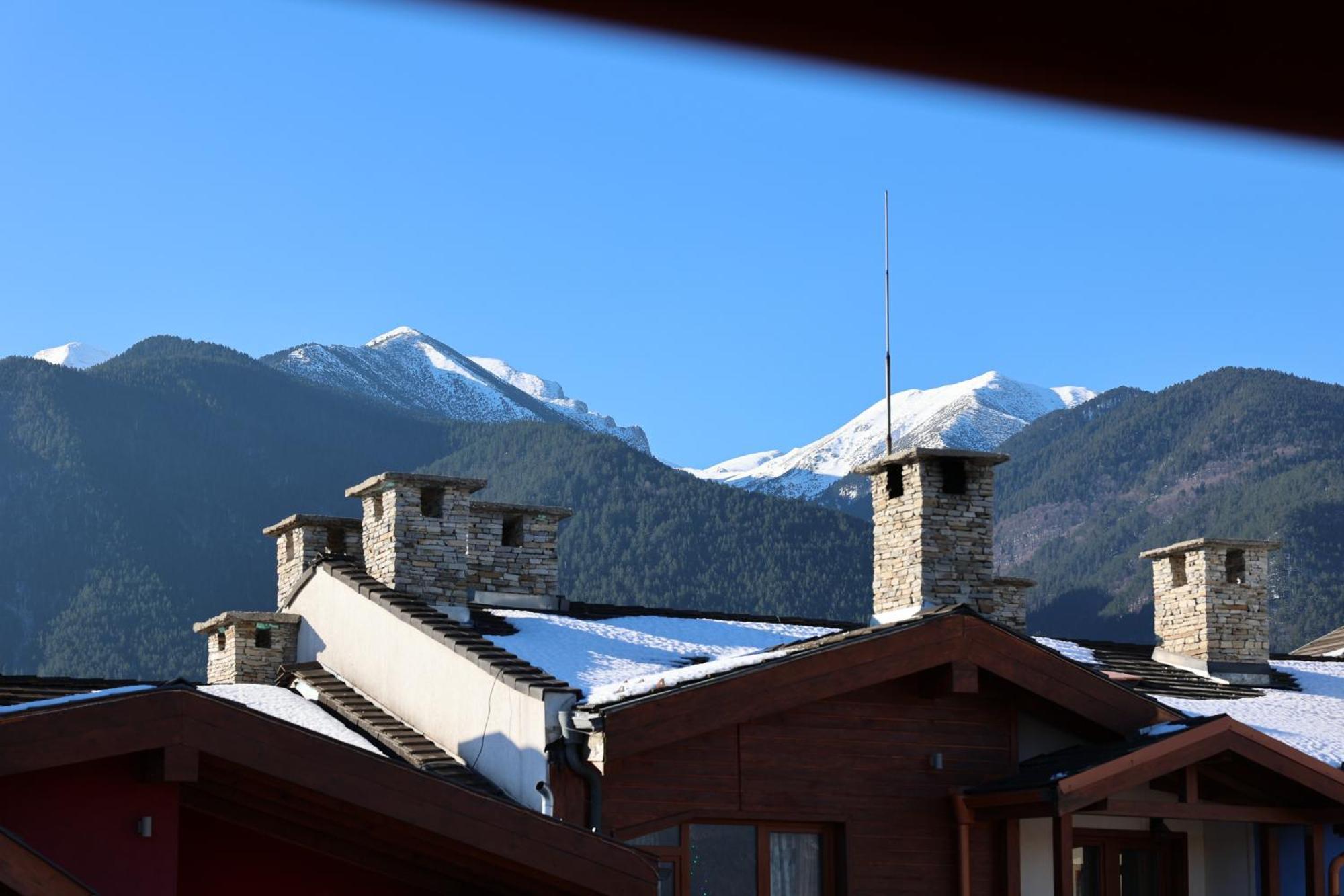 Pirin Golf Mountain View Retreat Apartment Razlog Ngoại thất bức ảnh